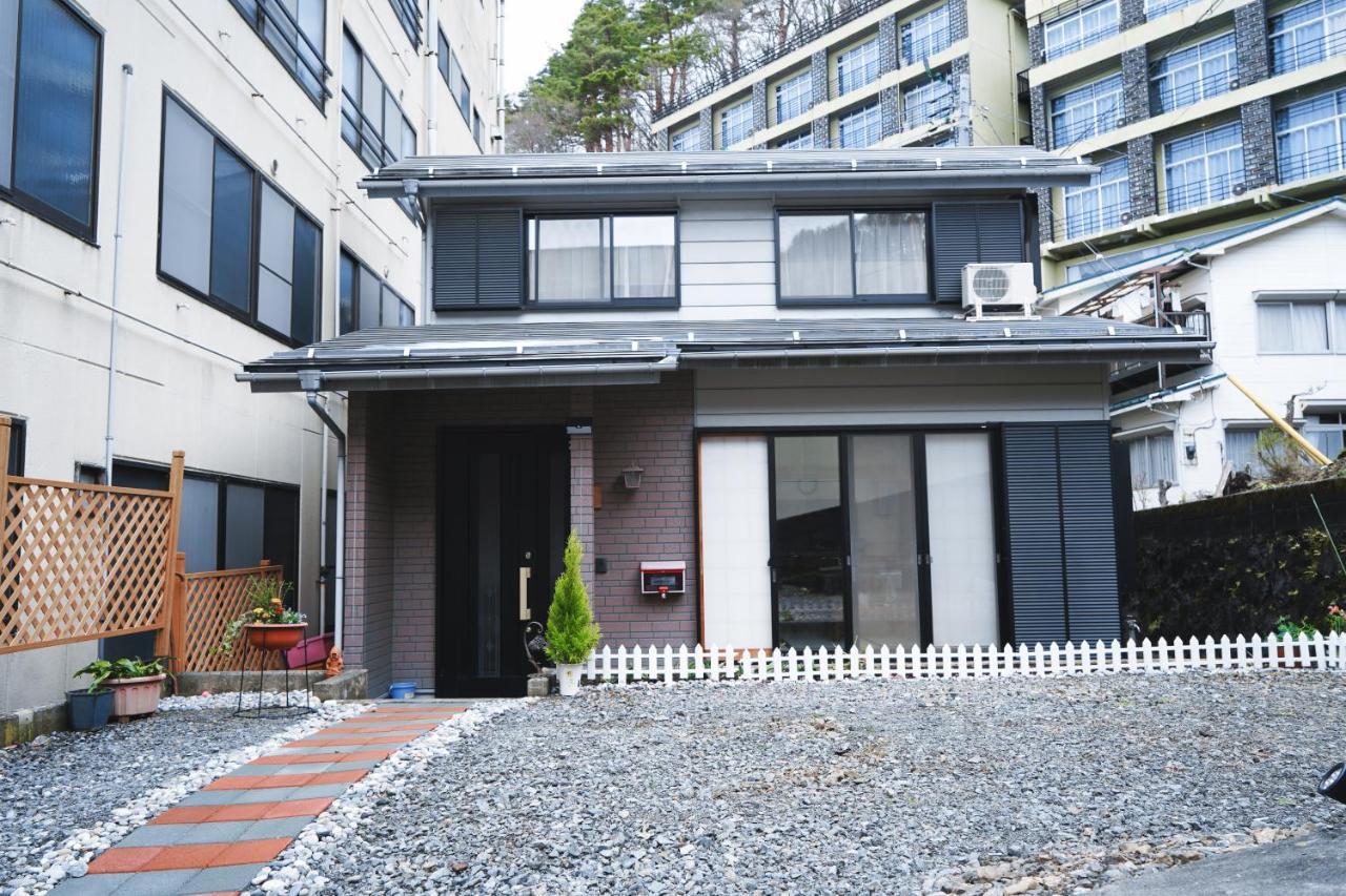 宝栄 Villas Lakeside Fujikawaguchiko Exterior photo